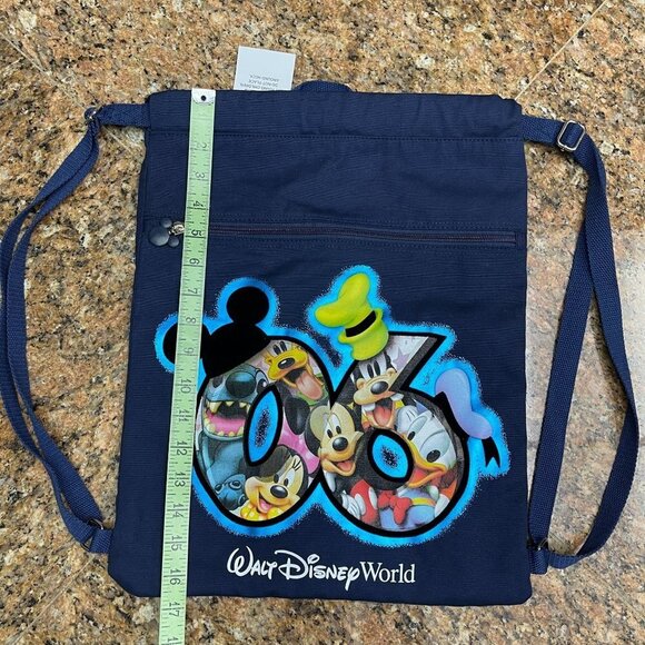 Walt Disney World Canvas Drawstring Bag Backpack Goofy Mickey Mouse Friends 2006 - Picture 10 of 11